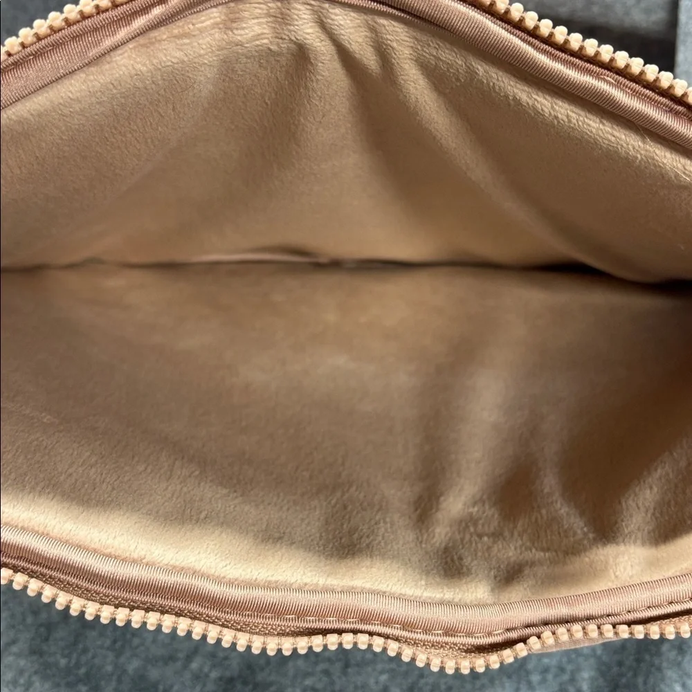 kate spade blush rose New York -Puffer Universal - Laptop Sleeve  Laptop Bag